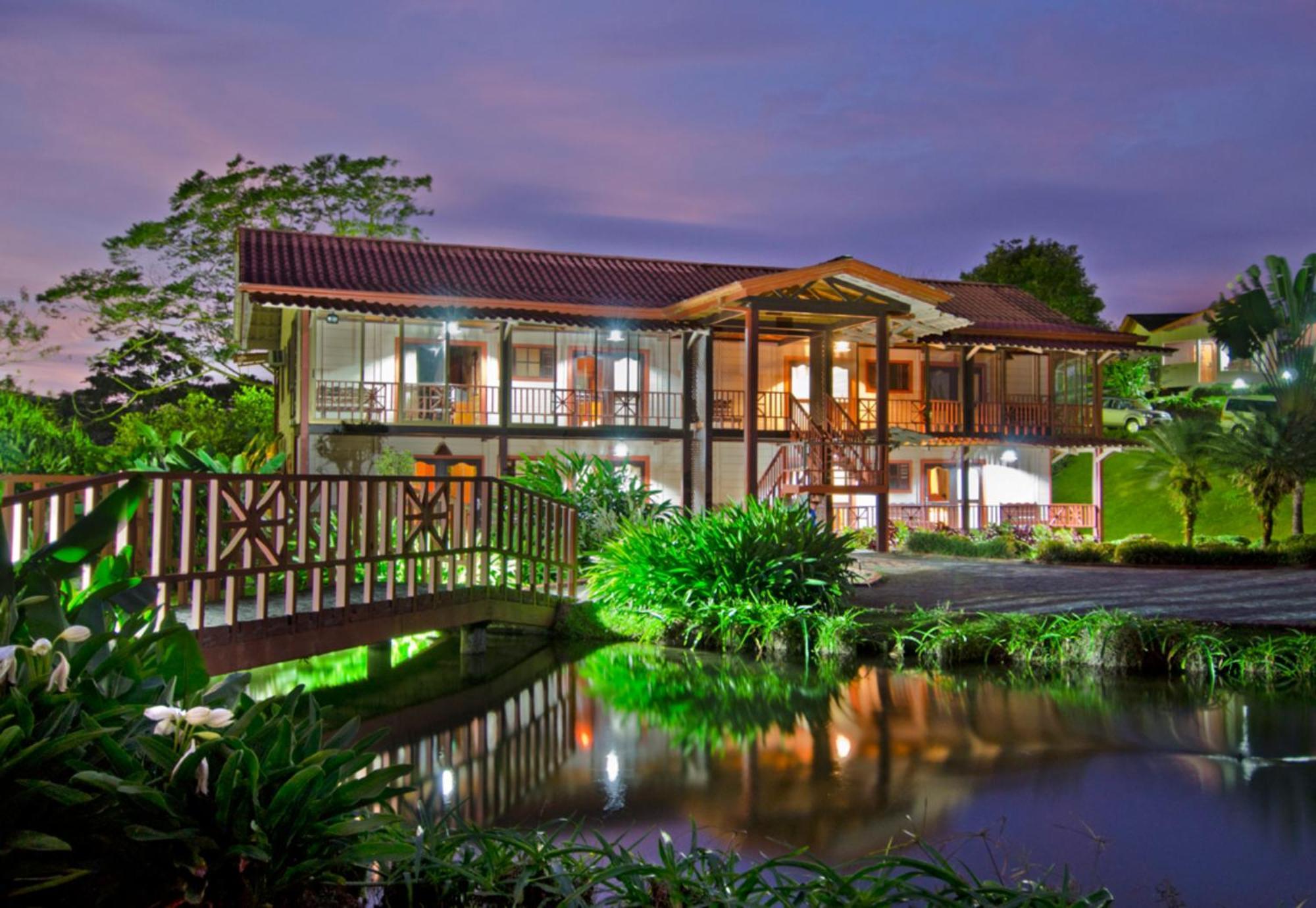 Montana De Fuego Mountain Resort & Spa La Fortuna Pokoj fotografie